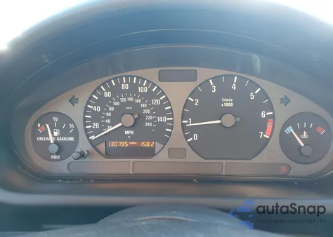 1998 BMW Z3 1.9 z USA, uszkodzony, nr VIN 4USCH7330WLD16457